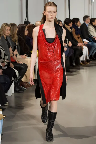 Look 19